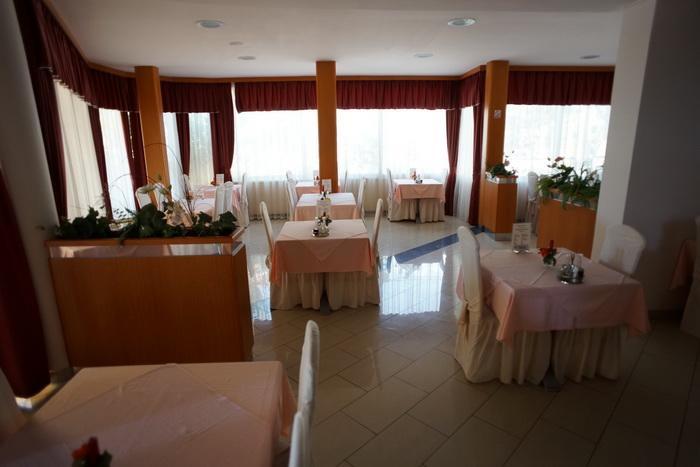 Hotel Conte โพรไมนา ภายนอก รูปภาพ