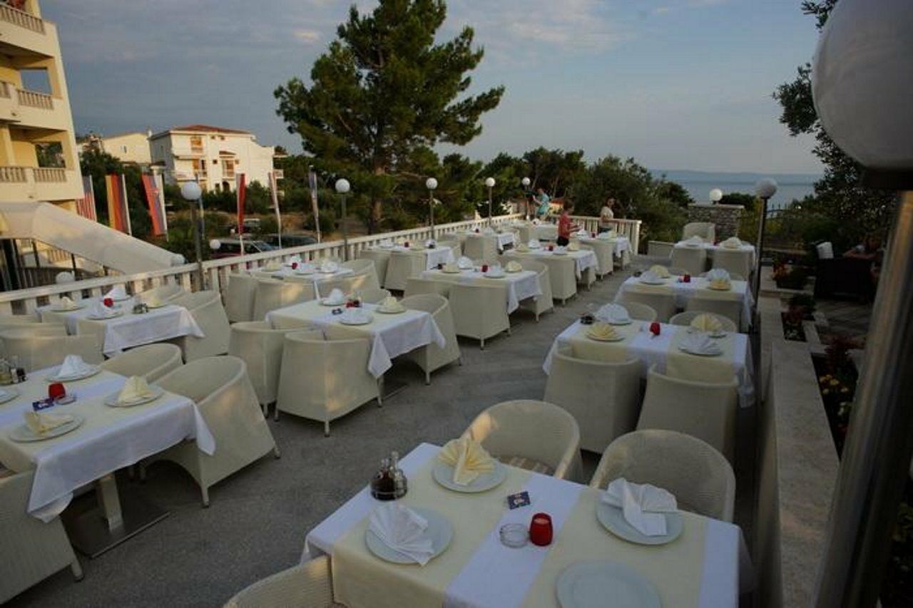 Hotel Conte โพรไมนา ภายนอก รูปภาพ